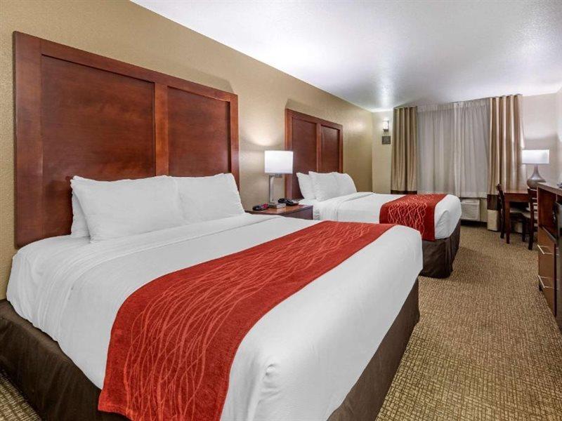 Comfort Inn Fontana Εξωτερικό φωτογραφία