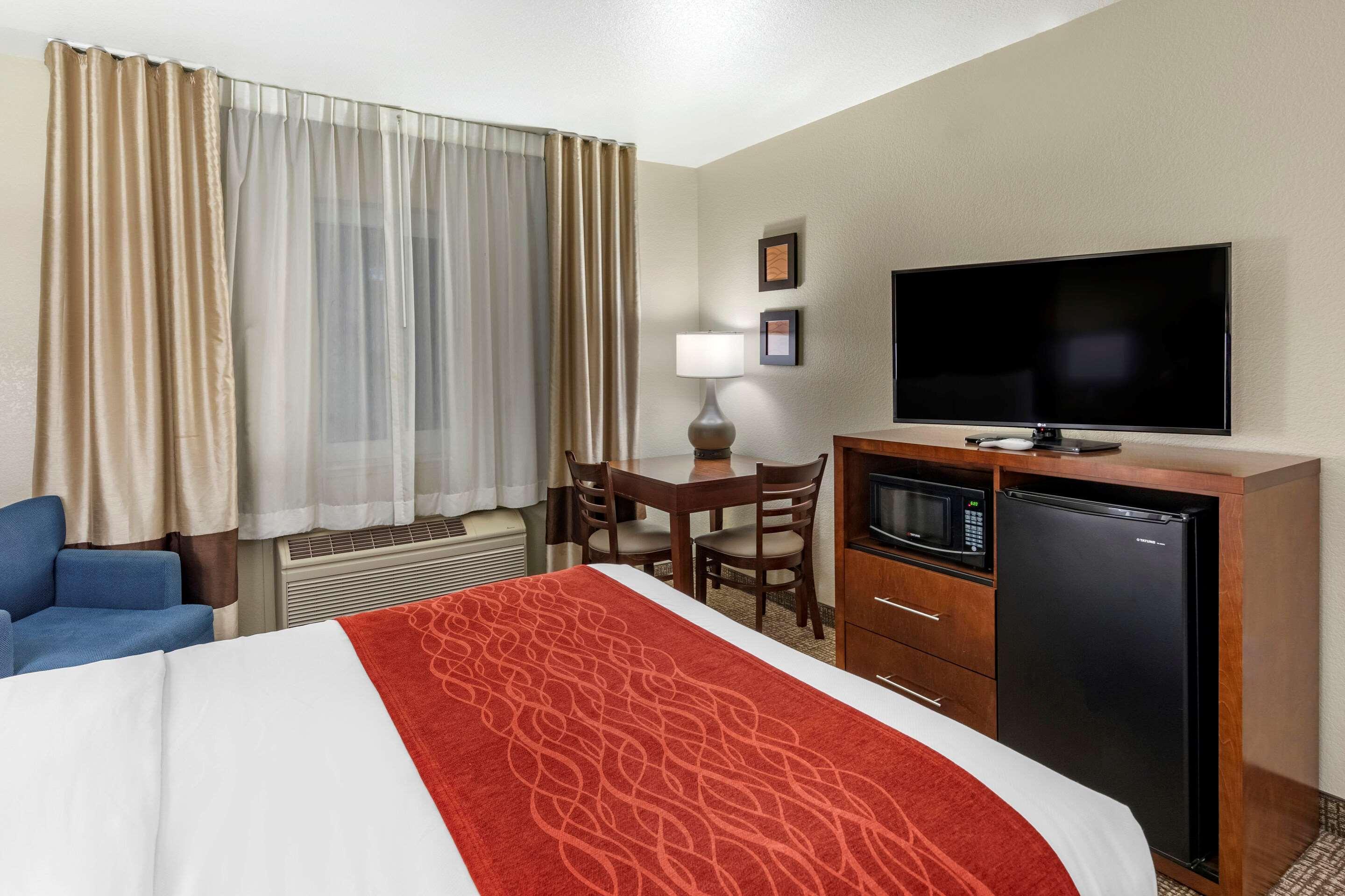 Comfort Inn Fontana Εξωτερικό φωτογραφία