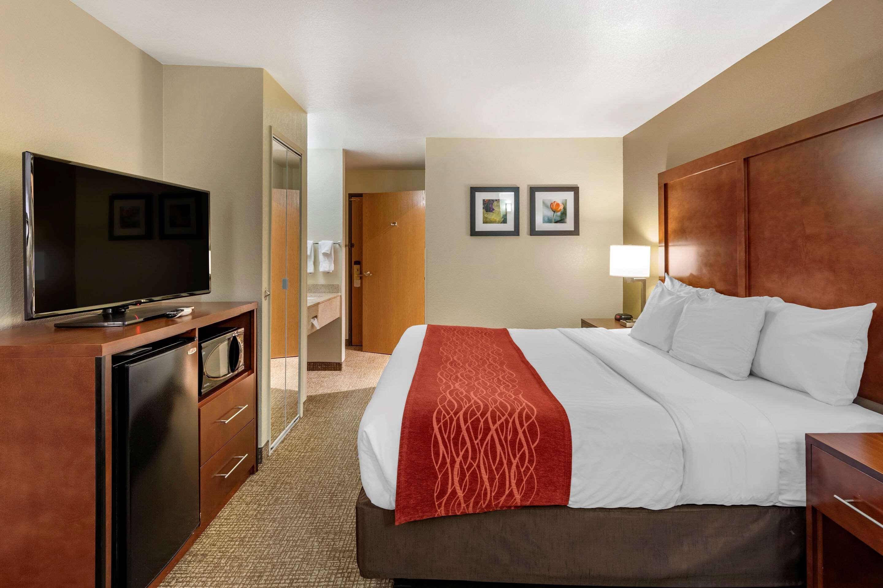 Comfort Inn Fontana Εξωτερικό φωτογραφία