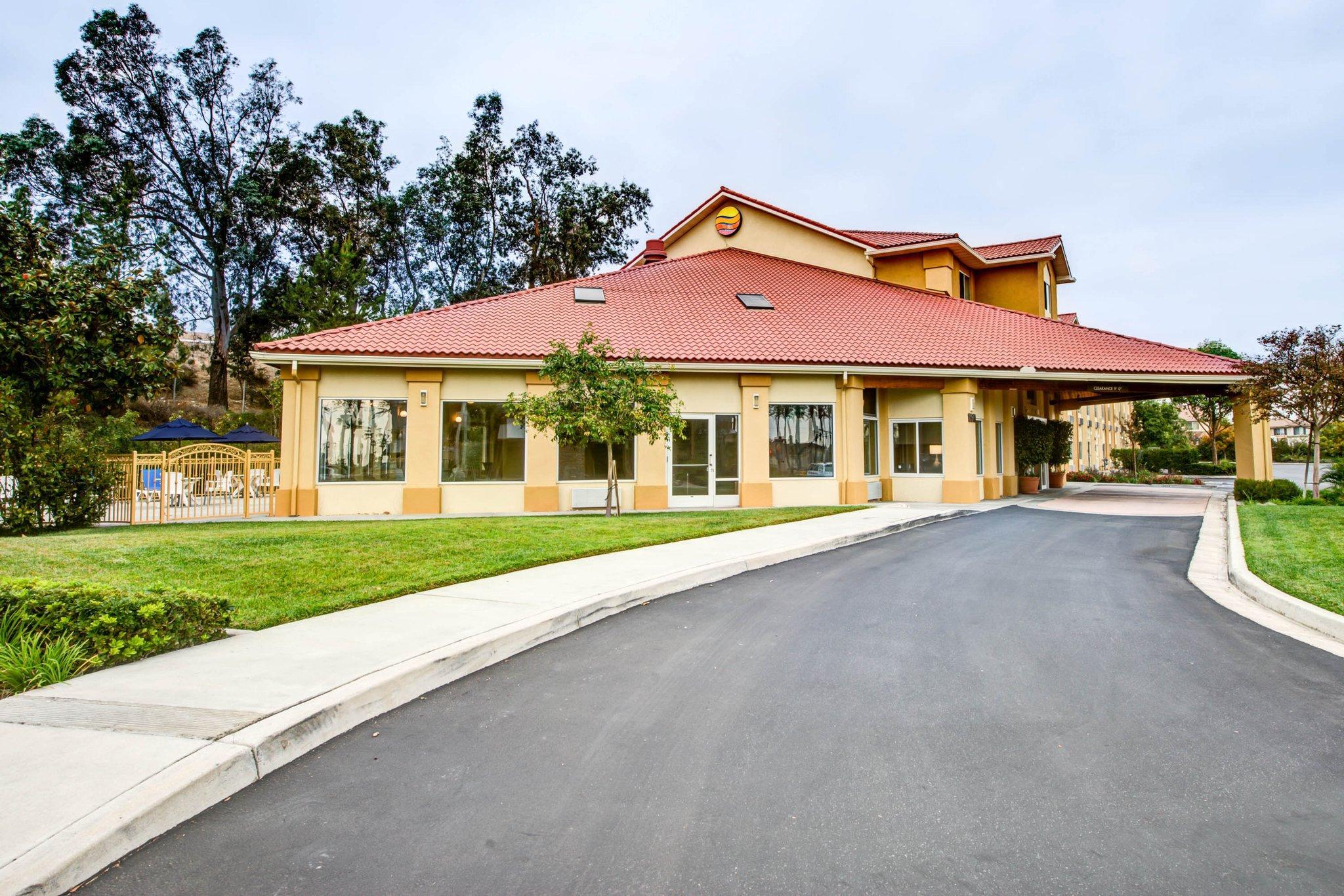 Comfort Inn Fontana Εξωτερικό φωτογραφία