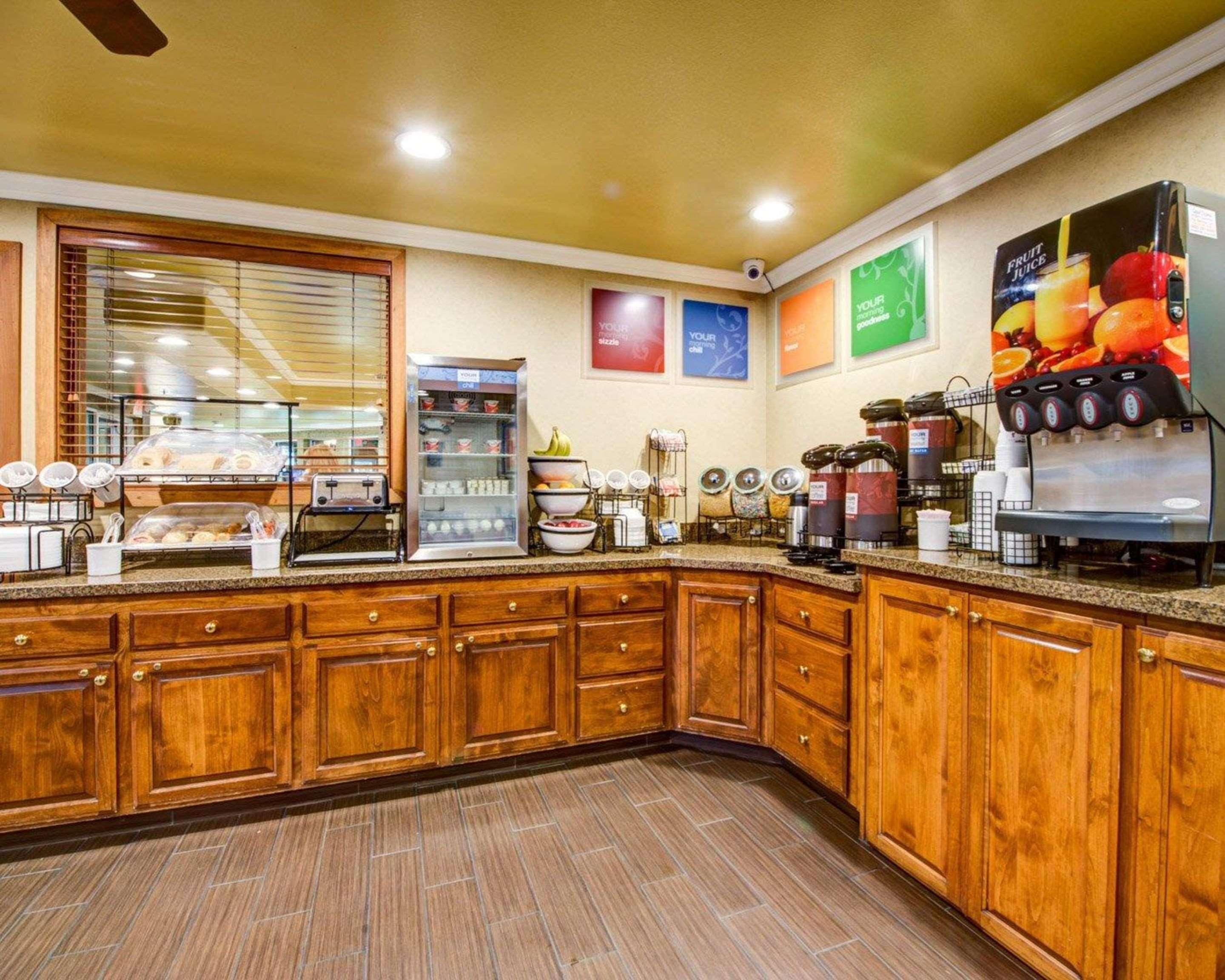 Comfort Inn Fontana Εξωτερικό φωτογραφία