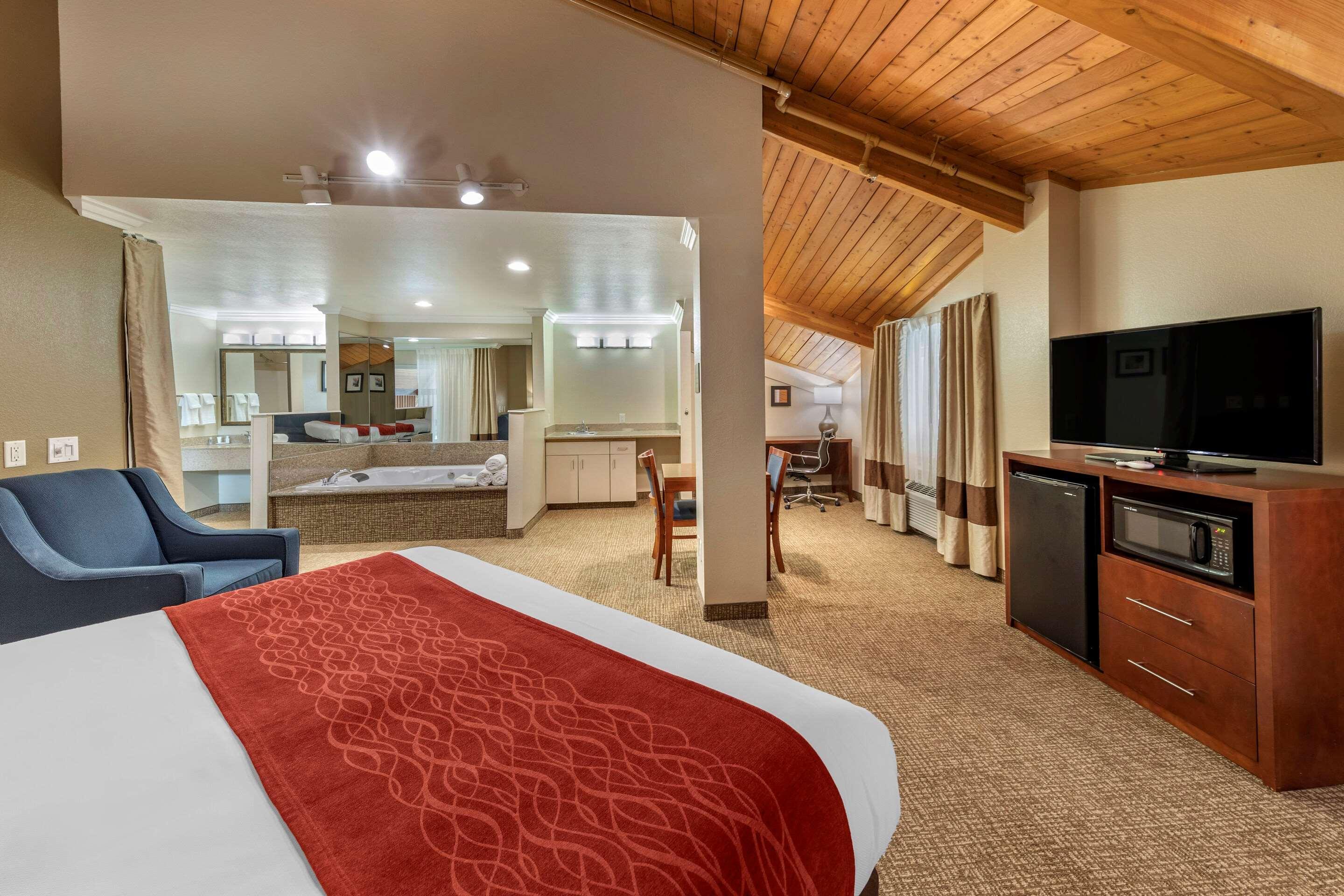 Comfort Inn Fontana Εξωτερικό φωτογραφία