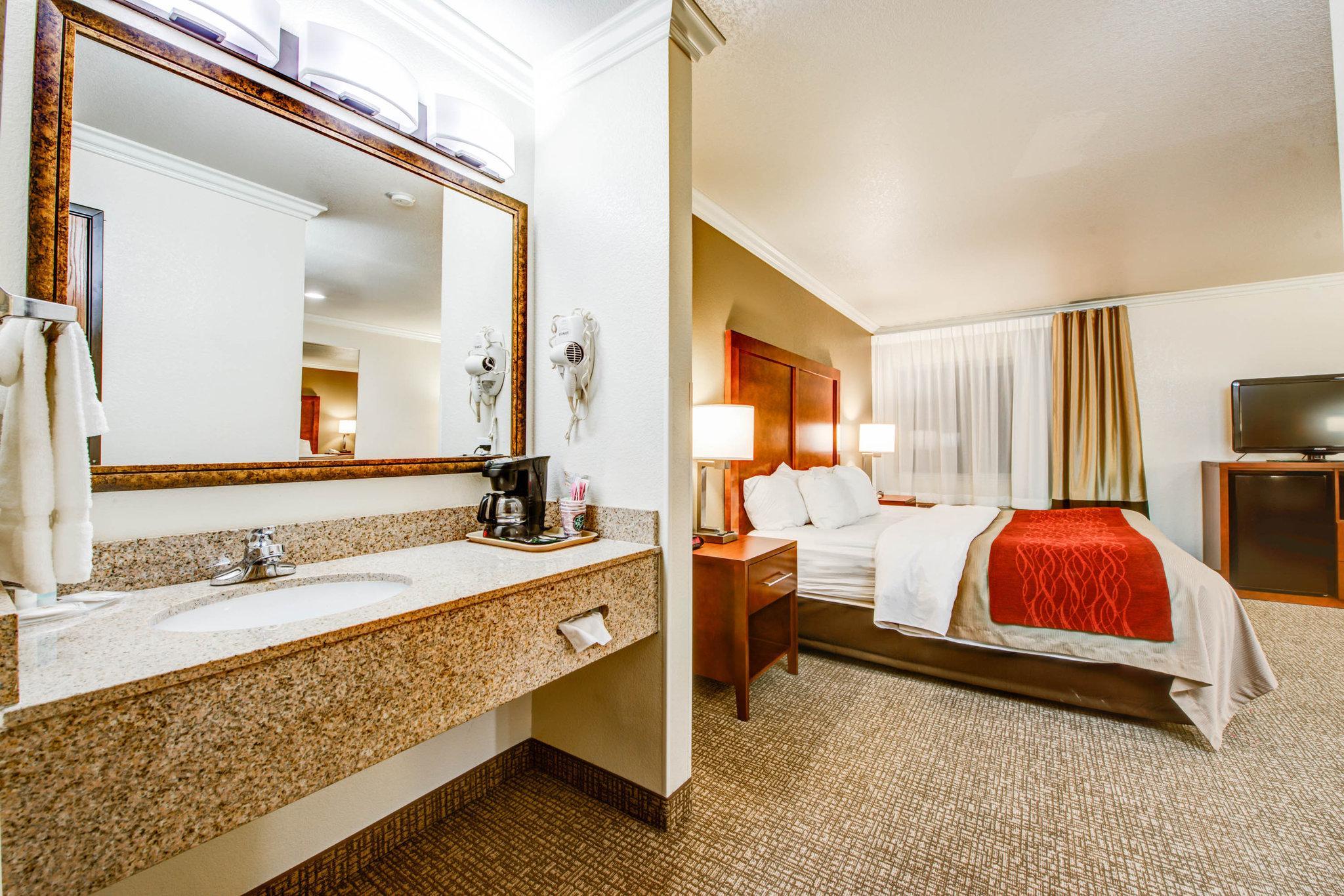 Comfort Inn Fontana Εξωτερικό φωτογραφία